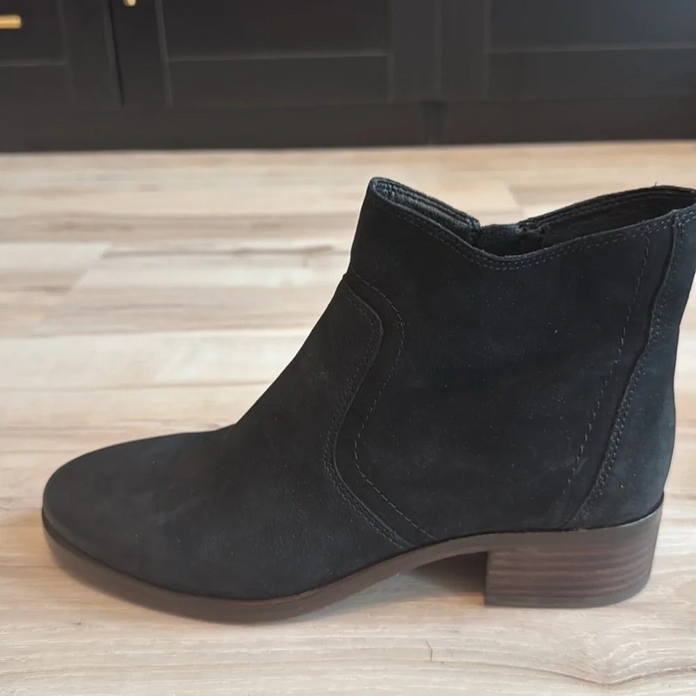 Lucky Brand Pattrik Suede Booties Black Western Boho Ankle Boots Size 8